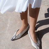 Claudia - Milk Python