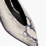 Claudia - Milk Python